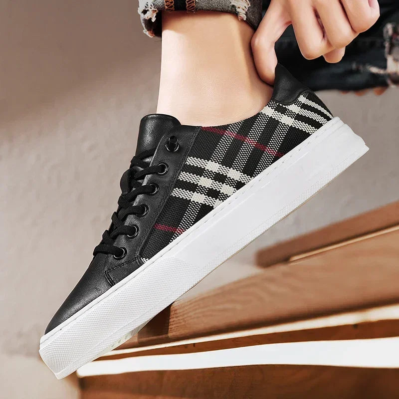 Da Vinci Sneakers