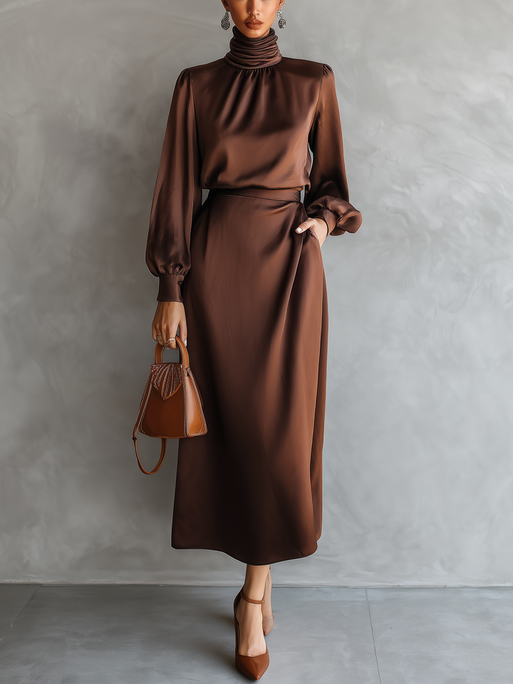 Women's Elegant Brown Satin Round Neck Long Sleeve Loose Midi Dress MDA2301L2AN